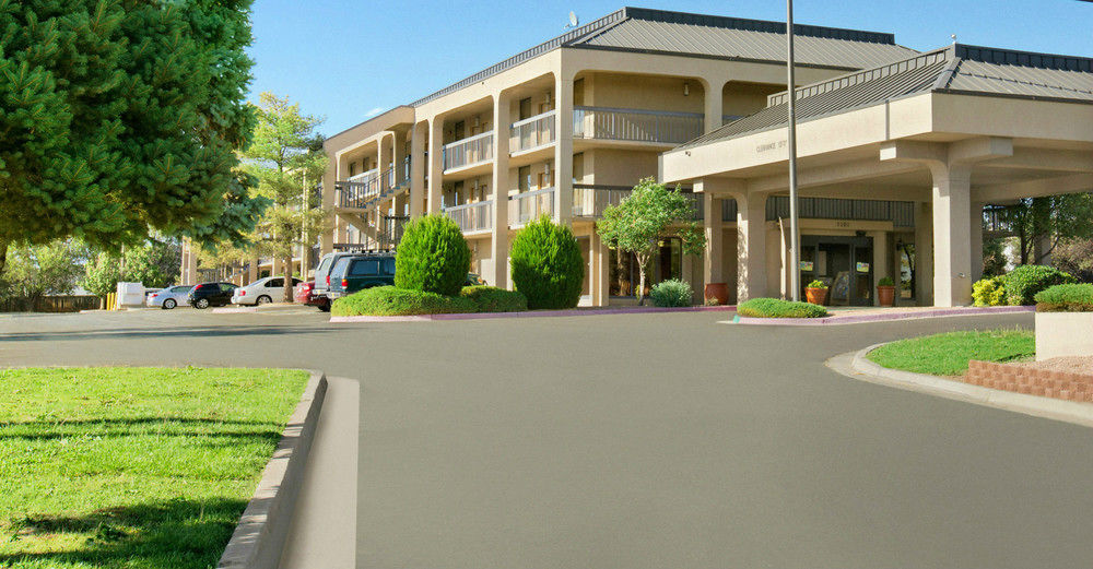Days Inn & Suites By Wyndham Albuquerque North Екстер'єр фото